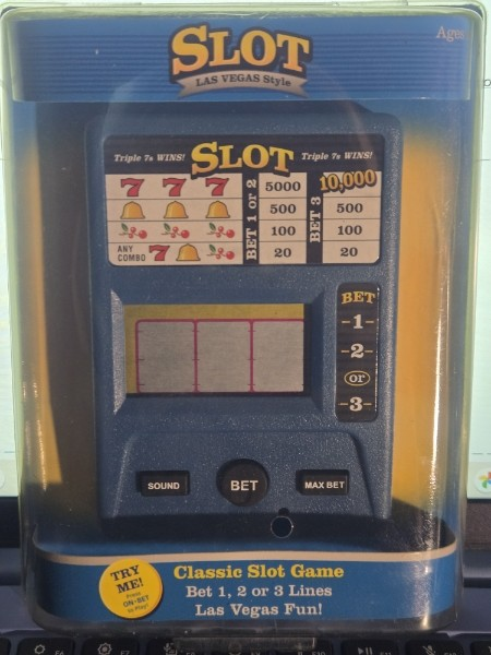 RECZONE SLOT LAS VEGAS STYLE ELECTRONIC CLASSIC SLOT GAME UP TO 3 LINE BETS NIP