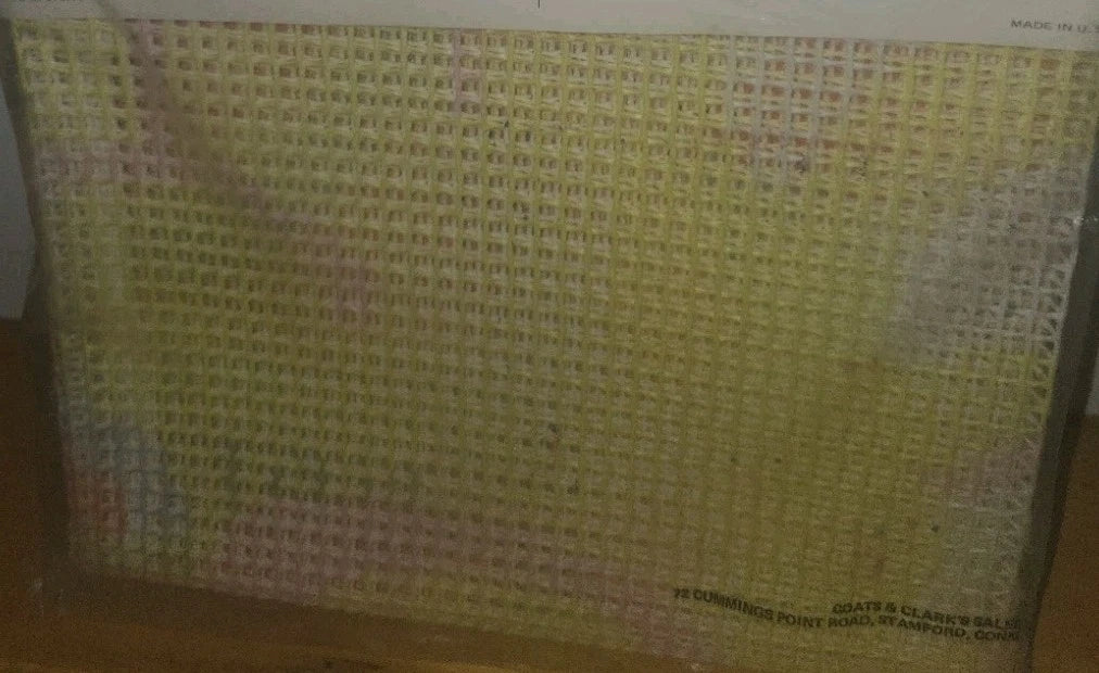 VTG COATS & CLARK RED HEART 6621 ELEPHANT RUG PATTERN FOR LATCH HOOK 20" X 27"