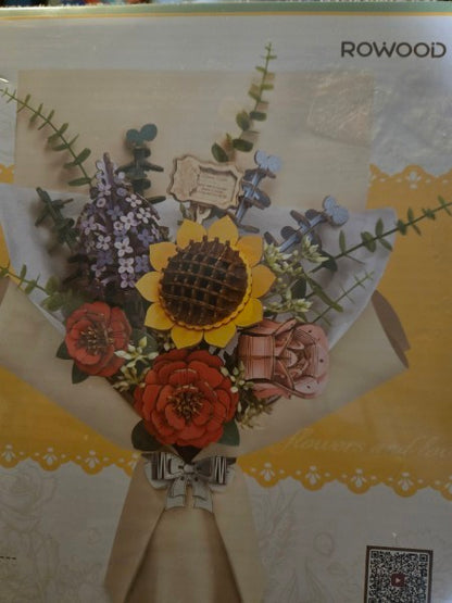 Rowood Wooden Flower Bouquet 3D Puzzle Kit TW01H Robotime 581 Pcs Sealed
