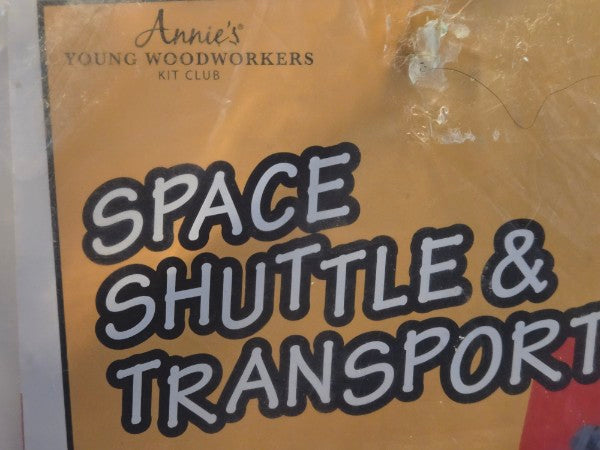 ANNIES YOUNG WOODWORKERS SPACE SHUTTLE & TRANSPORT COMPLETE KIT NEW SEALED YWW29 (Copy)
