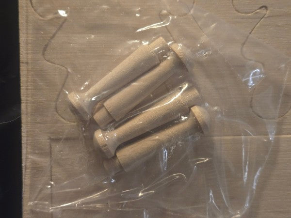 VINTAGE Demis Products Three Sisters Mini Hang-Up Die-Cut Wood Craft Kit #008667 NEW SEALED!