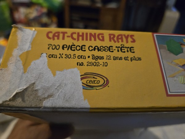 Vintage 1999 Ceaco Cat-Ching Rays 700 Piece Jigsaw Puzzle Sealed Cats Beach