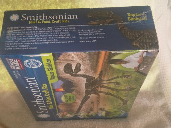 Smithsonian Raptor Skeleton Mold & Paint Craft Kit – New Sealed – Made in USA