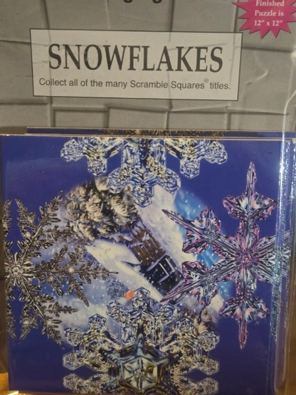 SNOWFLAKES - Scramble Squares Perhaps the worlds most challenging 9-piece brainteaser puzzles 1998 new sealed (Copy)