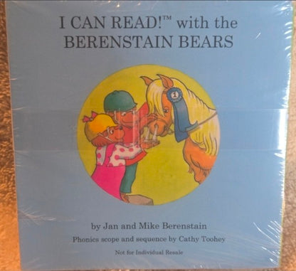 NEW The Berenstain Bears 12-Book Phonics Fun! Mini Paperback Set I Can Read! Vowels