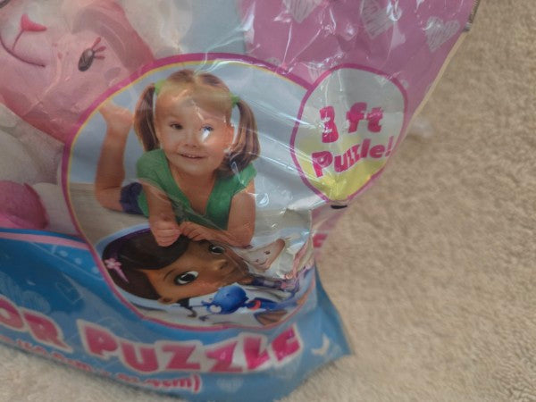 Disney Doc McStuffins Floor Puzzle 46 Large Pieces 24"x36" Brand New Sealed Bag
