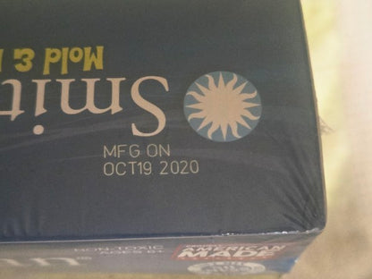 Smithsonian Raptor Skeleton Mold & Paint Craft Kit – New Sealed – Made in USA