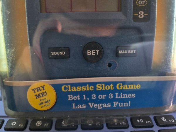 RECZONE SLOT LAS VEGAS STYLE ELECTRONIC CLASSIC SLOT GAME UP TO 3 LINE BETS NIP