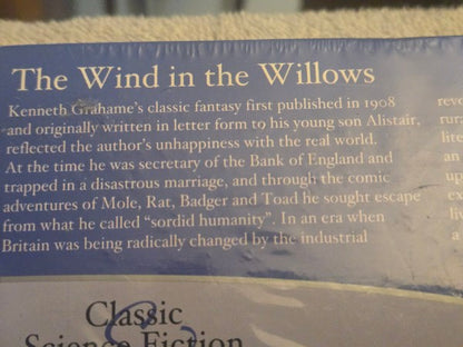 The Wind in the Willows (Kenneth Grahame) 500pc Round Puzzle Rodney Matthews New
