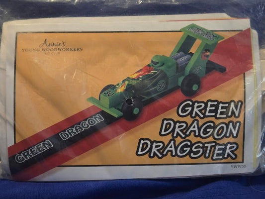 ANNIES YOUNG WOODWORKERS GREEN DRAGON DRAGSTER CAR COMPLETE KIT NEW SEALED YWW30