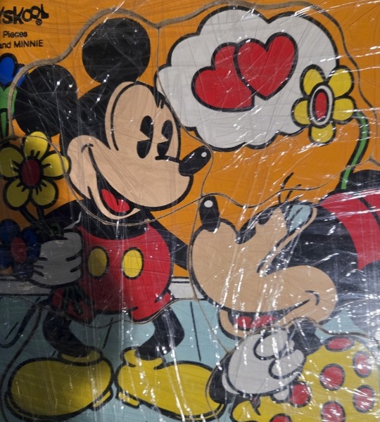 VINTAGE PLAYSKOOL MICKEY AND MINNIE 7 PIECE WOOD TRAY PUZZLE NO, 190-17 GREAT CONDITION