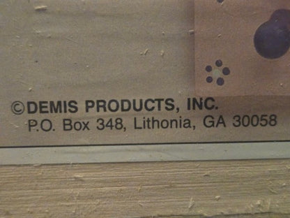 VINTAGE Demis Products Three Sisters Mini Hang-Up Die-Cut Wood Craft Kit #008667 NEW SEALED!