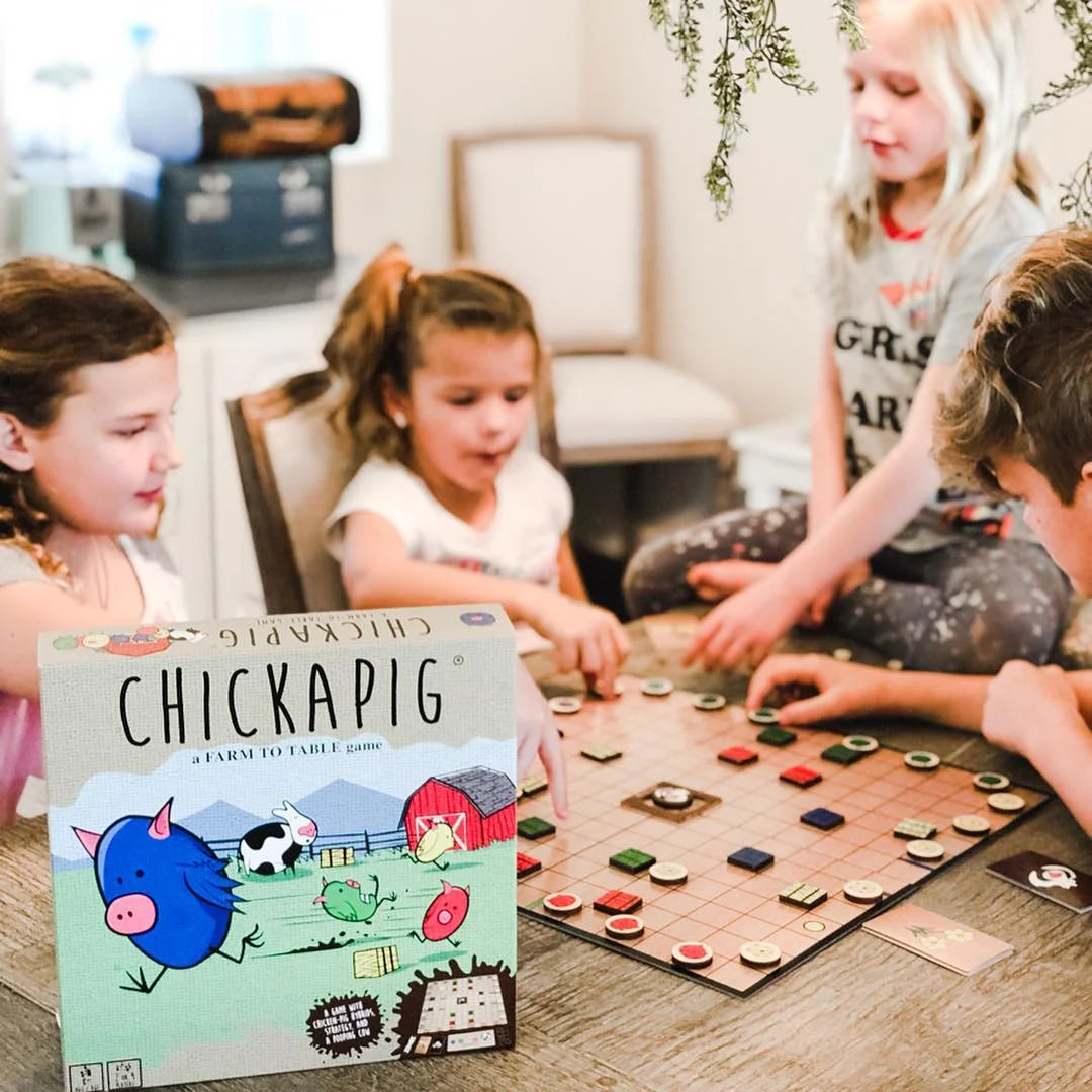 Buffalo Games Chickapig Strategic Family Board Game 2-4 Players Ages 8+ NEW SEALED