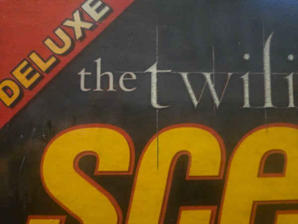 2010 Scene It? The Twilight Saga Deluxe DVD Board Game NEW Factory Sealed Mattel