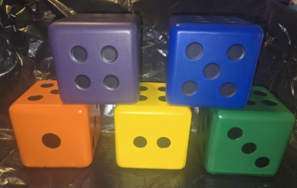 SET 0F 5 JUMBO 3 INCH FOAM COLOR DICE FUN FOR CARPET YAHTZEE PRESCHOOL LEARNING