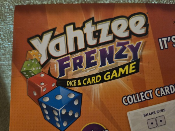 Brand New Hasbro Gaming Yahtzee Frenzy Dice &amp; Card Game Sealed 20 Dice 8+