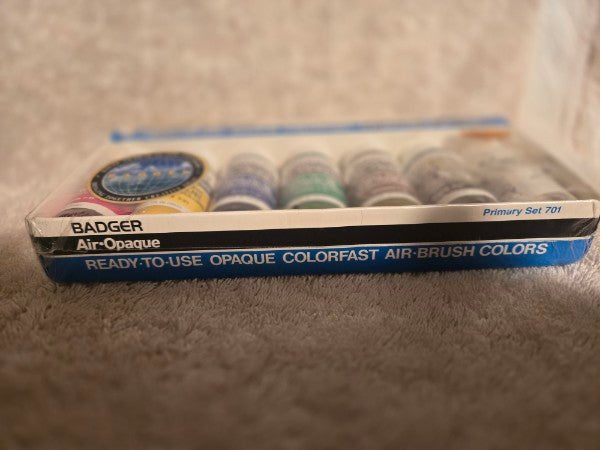NOS Vintage Badger Air-Opaque Primary Set 701 - Factory Sealed 30th Anniversary