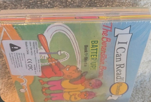 NEW The Berenstain Bears 12-Book Phonics Fun! Mini Paperback Set I Can Read! Vowels
