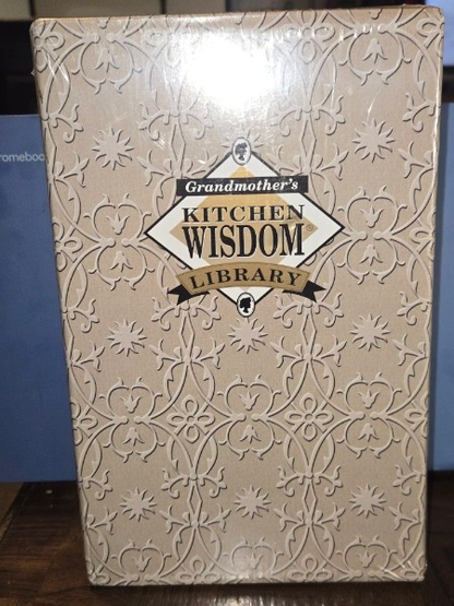 2002 GRANDMOTHERS KITCHEN WISDOM LIBRARY 4 BOOK SET DR MYLES H BADER NEW SEALED