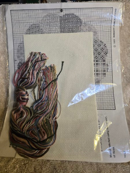 &nbsp;Vintage 1985 Dale Burdett Cross Stitch Kit Dresden Plate Home Sweet Home CK232