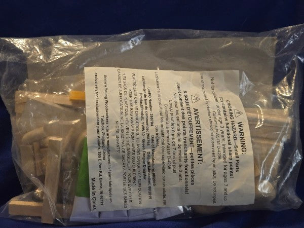 ANNIES YOUNG WOODWORKERS GREEN DRAGON DRAGSTER CAR COMPLETE KIT NEW SEALED YWW30