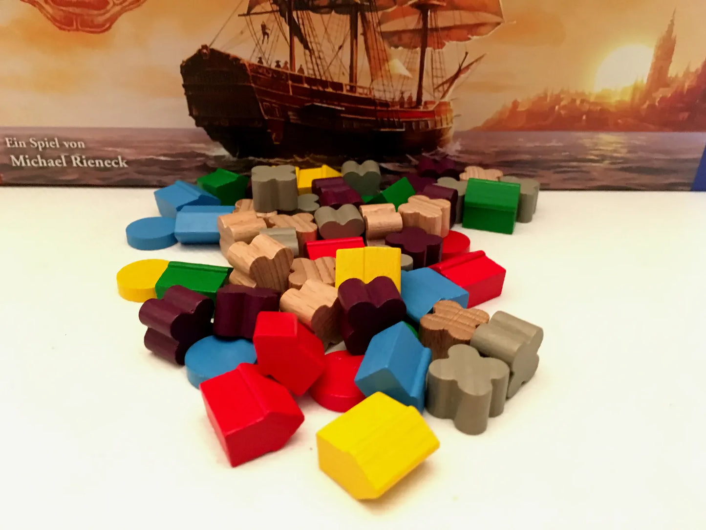 KEN FOLLETT "A COLUMN OF FIRE"GAME by MICHAEL RIENECK BASED ON THE BOOK. NEW SEALED