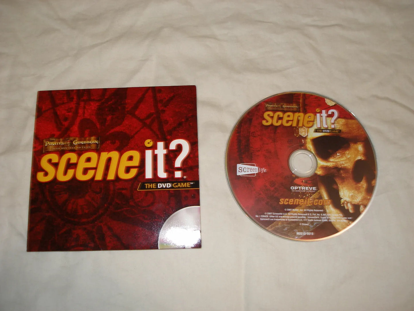 PIRATES OF THE CARIBBEAN SCENE IT? DVD GAME SWASHBUCKLING TRIVIA GAME WITH REAL MOVIE CLIPS. NEW SEALED