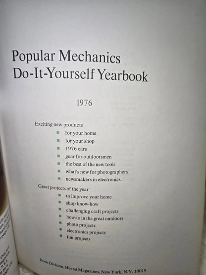 VTG 1976 POPULAR MECHANICS DO IT YOURSELF YEARBOOK GREAT DIY COLLECTIBLE BOOK
